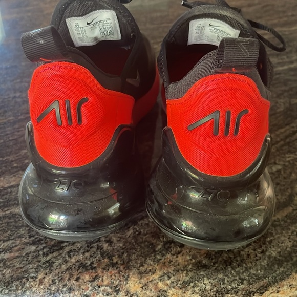 Nike air max 270 size 5Y hardly worn - Picture 3 of 5